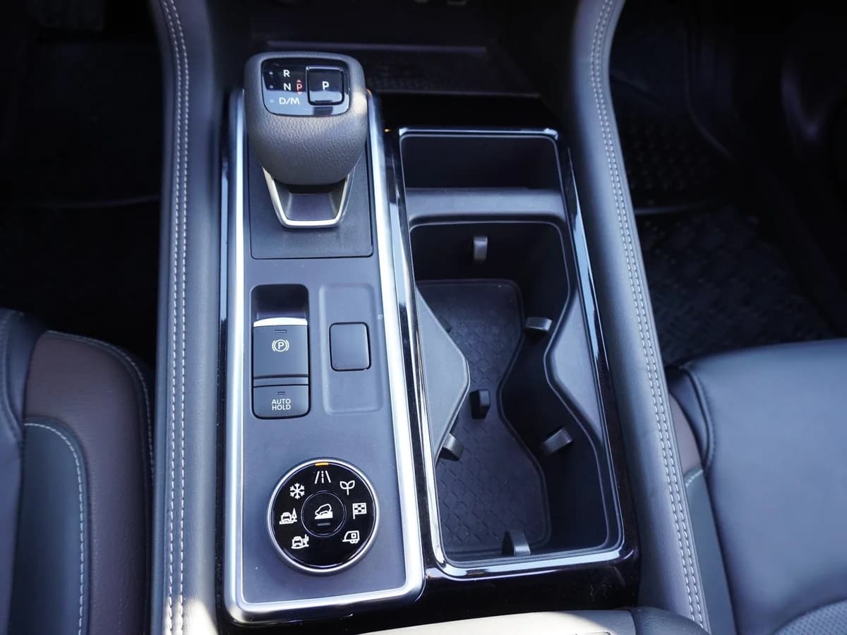 Nissan Pathfinder 3.5 Exclusive 4x4 Año 2025 - Imagen 20