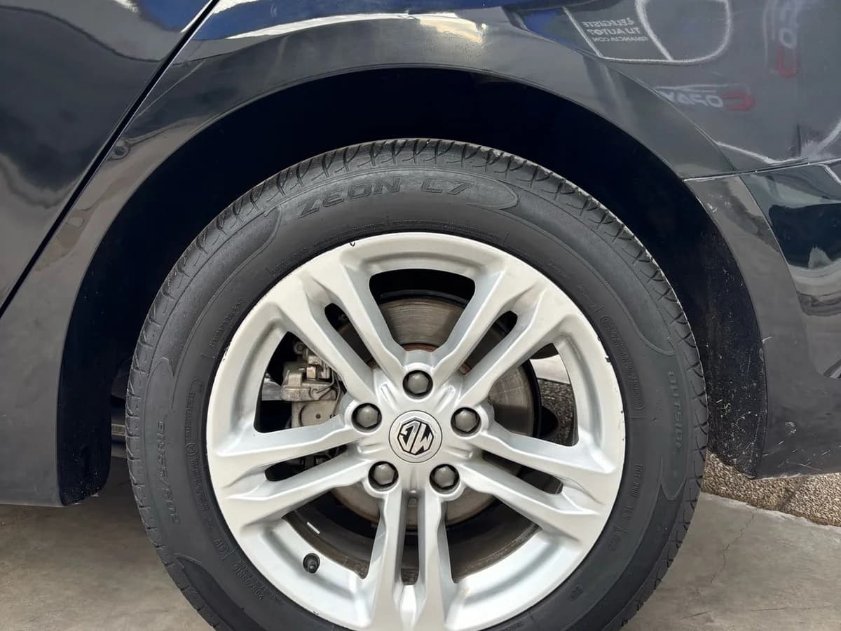 MG 6 1.5 1.5T COM 4X2 MT 4P - Imagen 8
