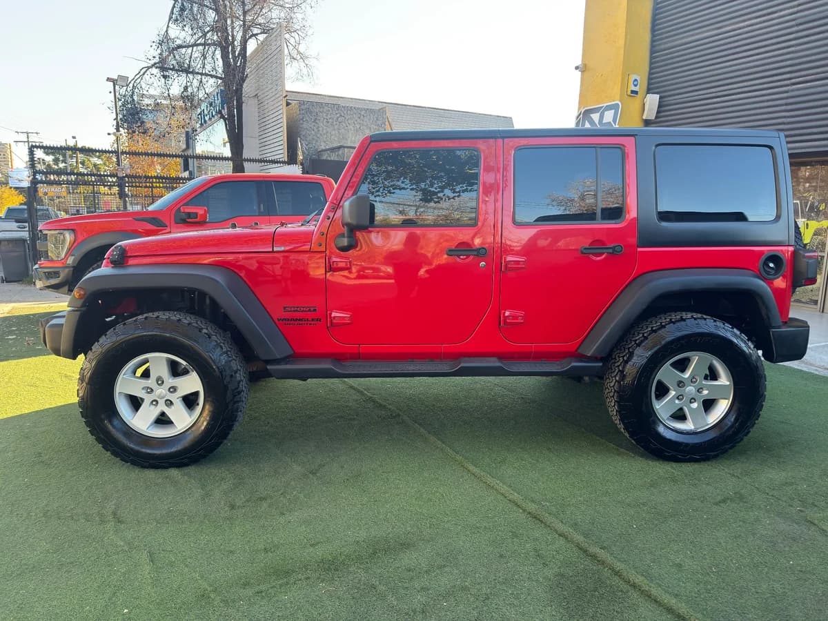 Jeep Wrangler JKU Sport 2015 - Imagen 4