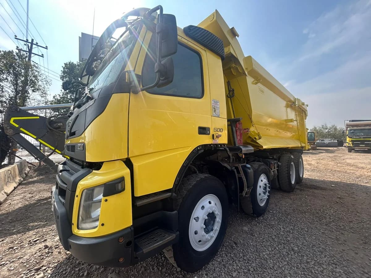 Camion Tolva VOLVO FMX500 - 2019 - Imagen 1