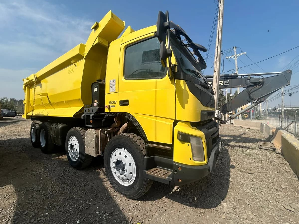 Camion Tolva VOLVO FMX500 - 2019 - Imagen 4