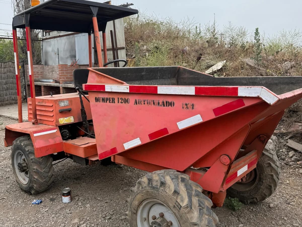 Dumper Articulado 4×4 - Imagen 1