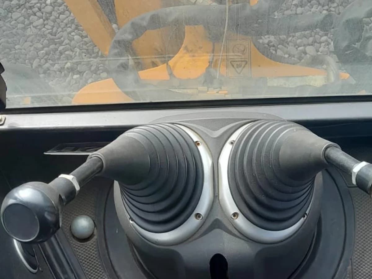 JCB 3CX 4X4 2021 - Imagen 10