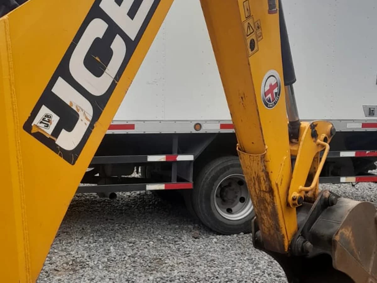 JCB 3CX 4X4 2022 - Imagen 32