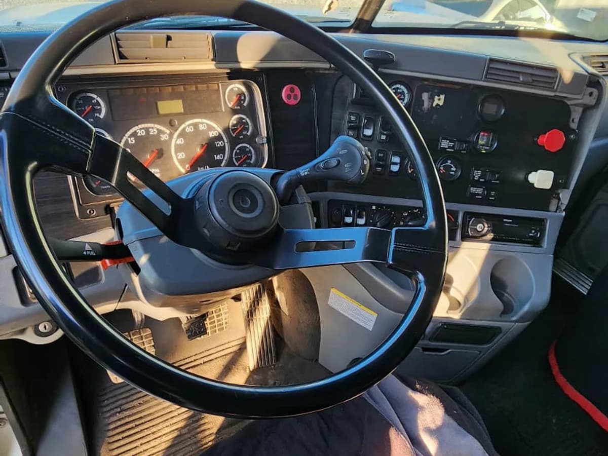 Freightliner Columbia 120 wc-2448 2012 - Imagen 9