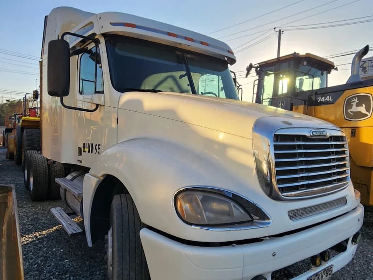 Freightliner Columbia 120 wc-2448 2012 - Imagen 3