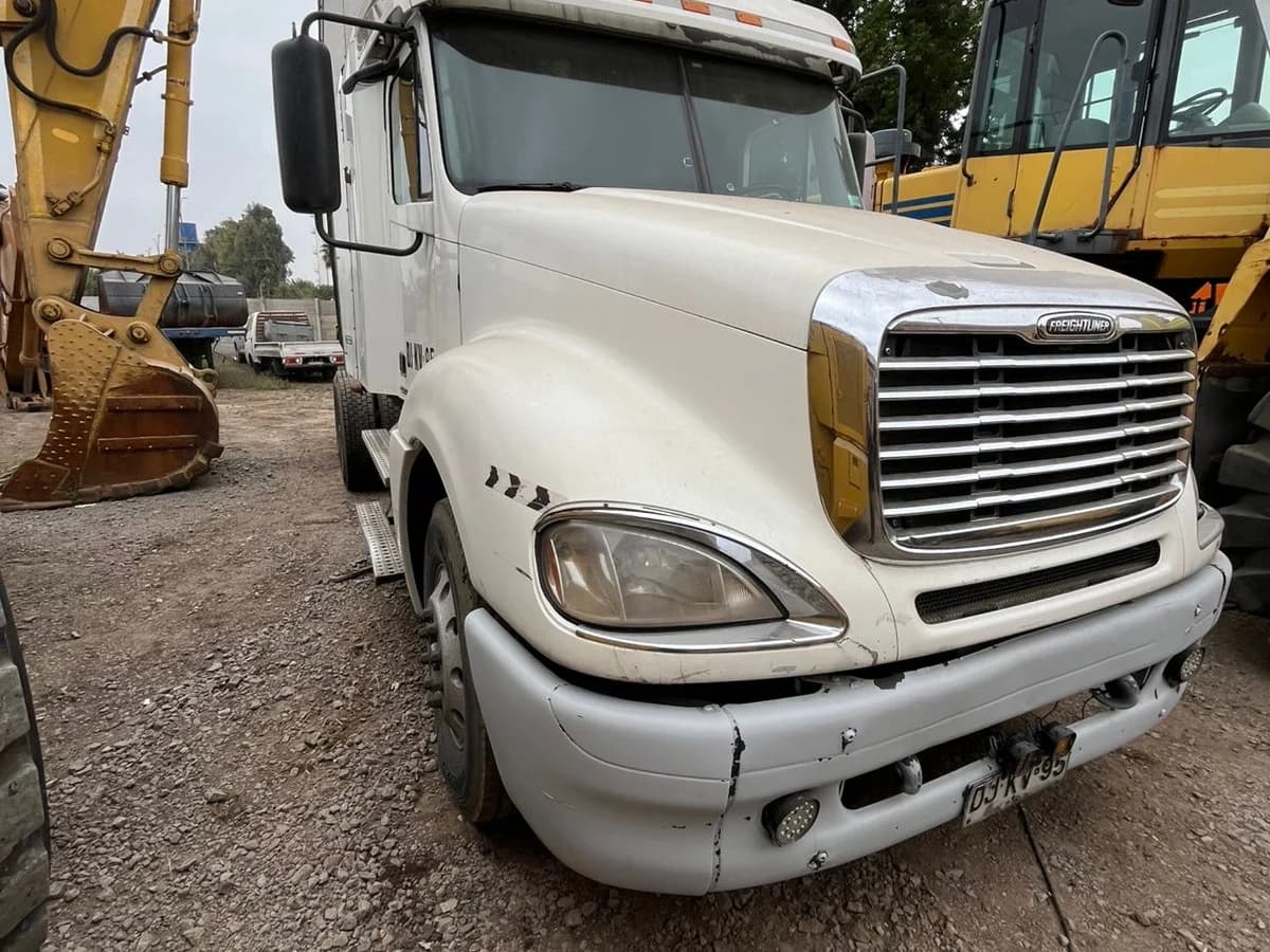 Tractocamion Freightliner Columbia 120 - 2012 - Imagen 5