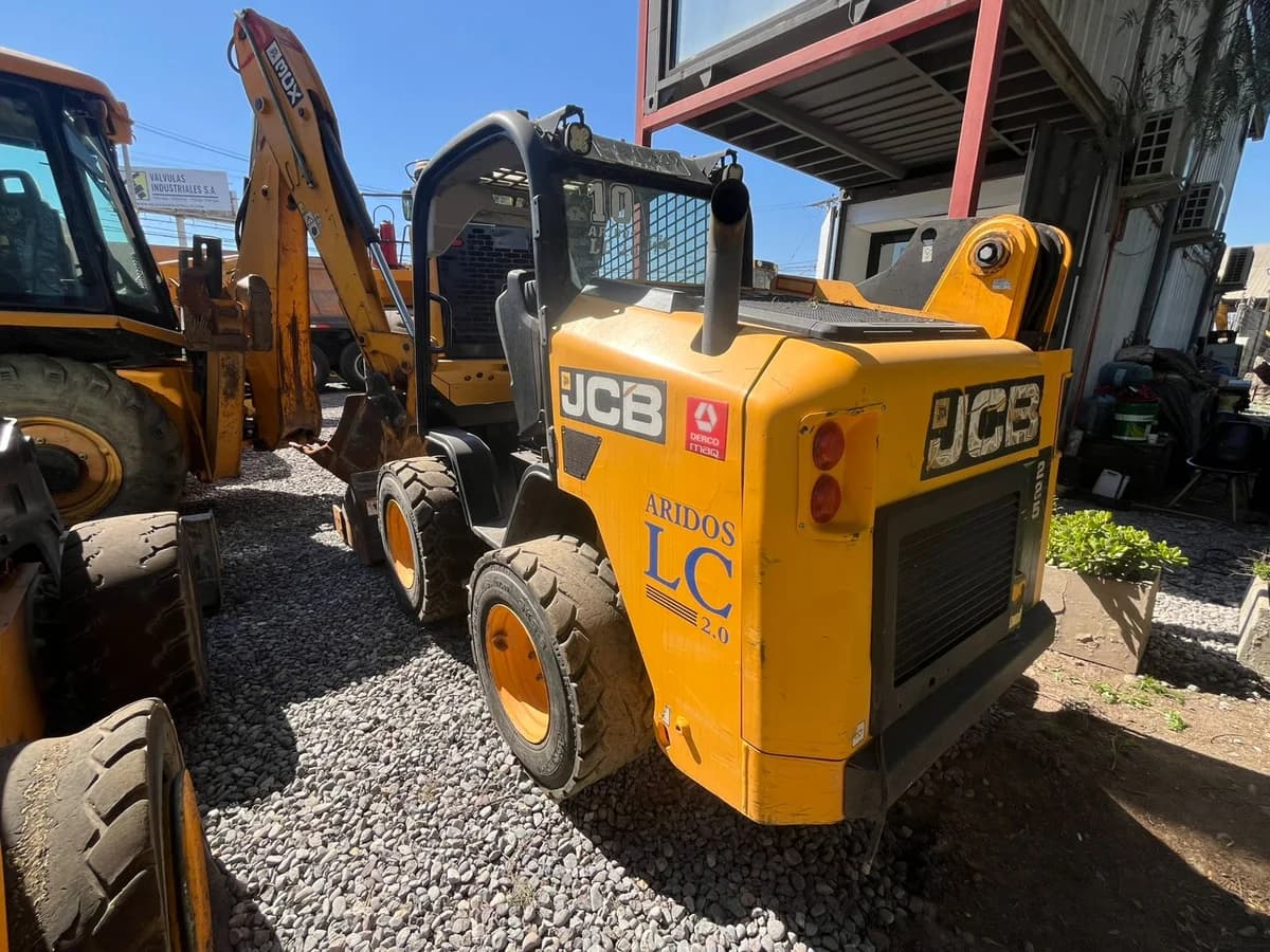 Minicargador JCB 225 - 2016 - Imagen 3