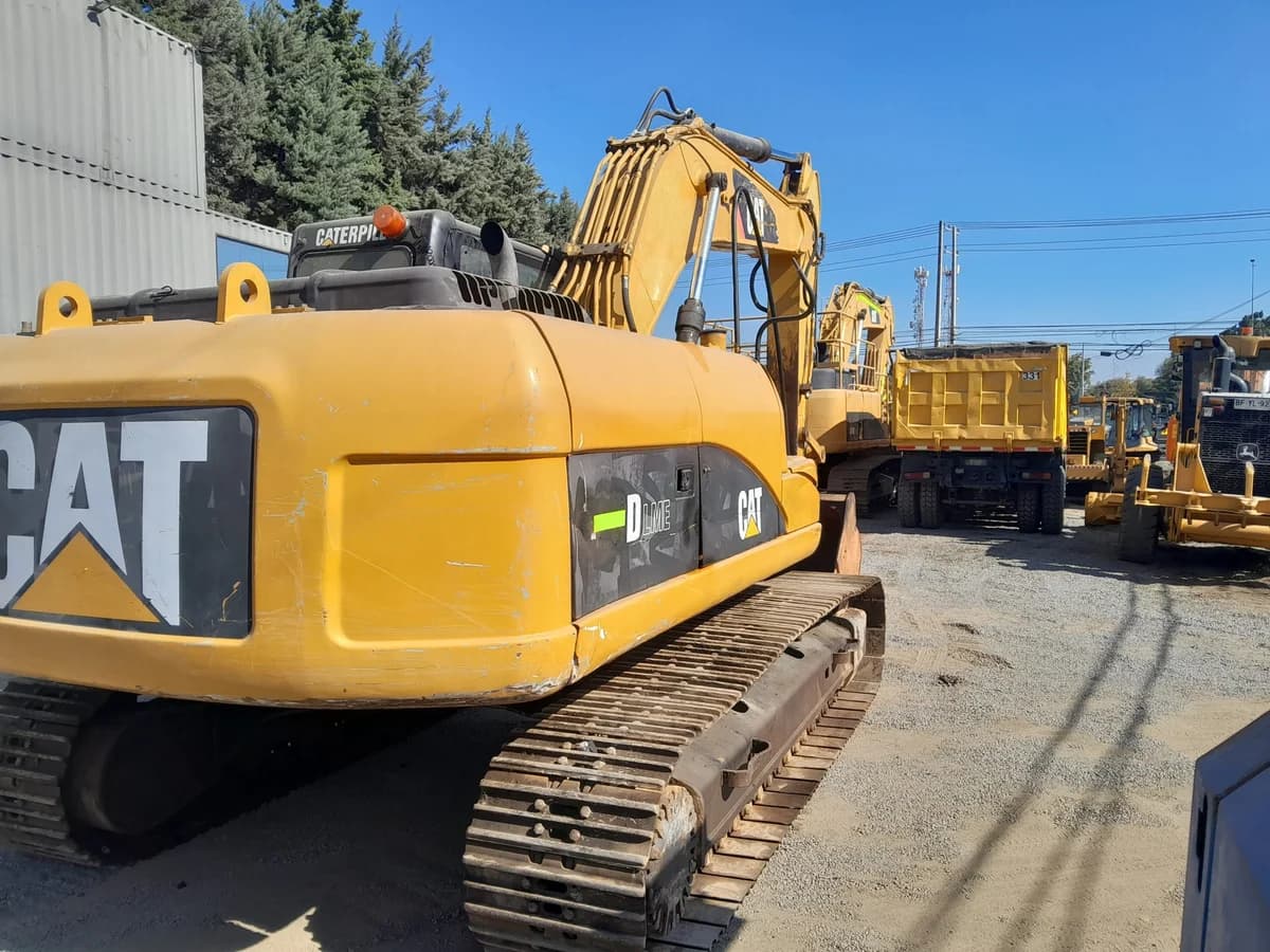 Excavadora CAT 323 Dlme - 2011 - Imagen 4