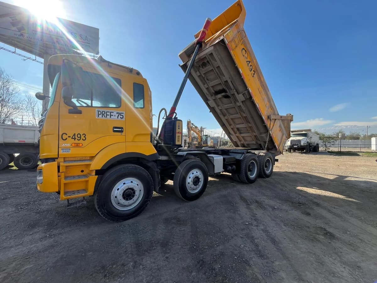 Camion Tolva JAC Lander HFC 3430 - 2.021 - Imagen 10