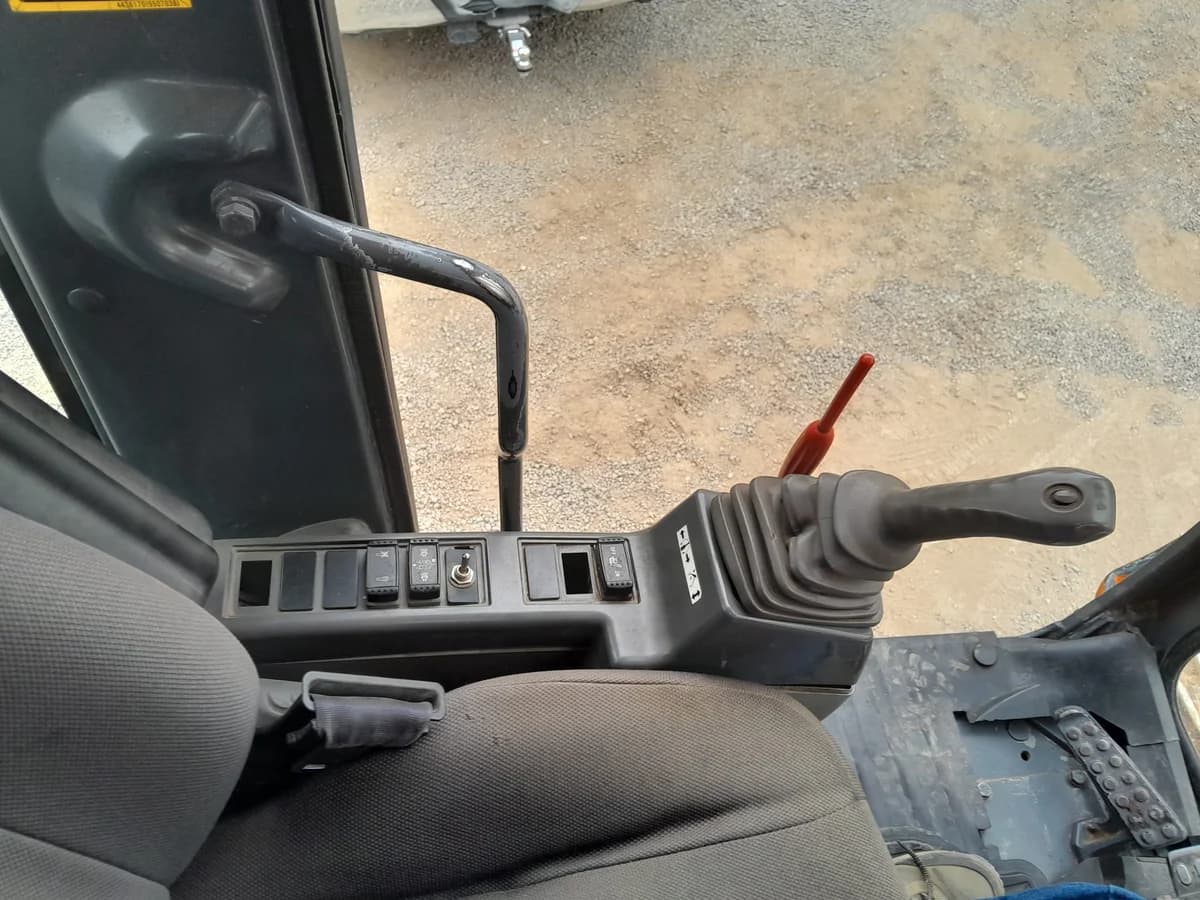 Excavadora Hitachi 350Lc Año 2011 - Imagen 11