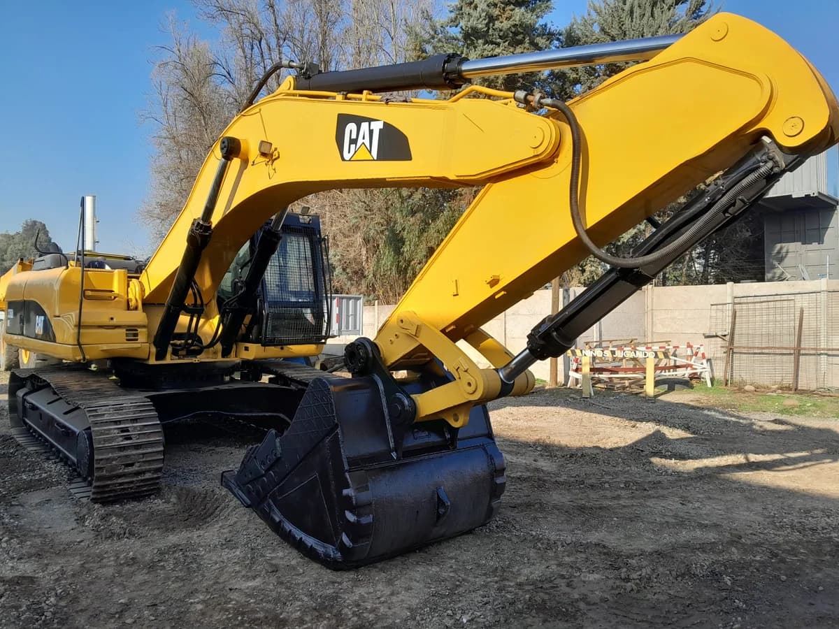 Excavadora Caterpillar 336 Año 2013 - Imagen 1