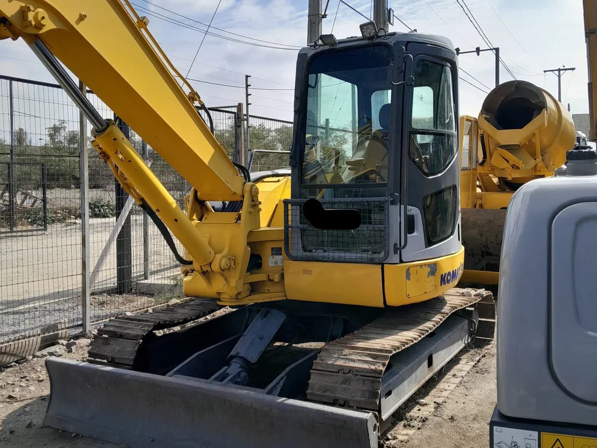 Mini Excavadora Komatsu PC 78 Año 2012 - Imagen 2