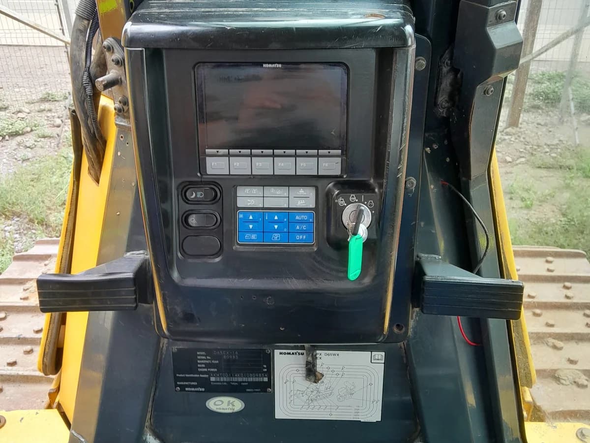 Mini Excavadora Komatsu PC 78 Año 2012 - Imagen 10