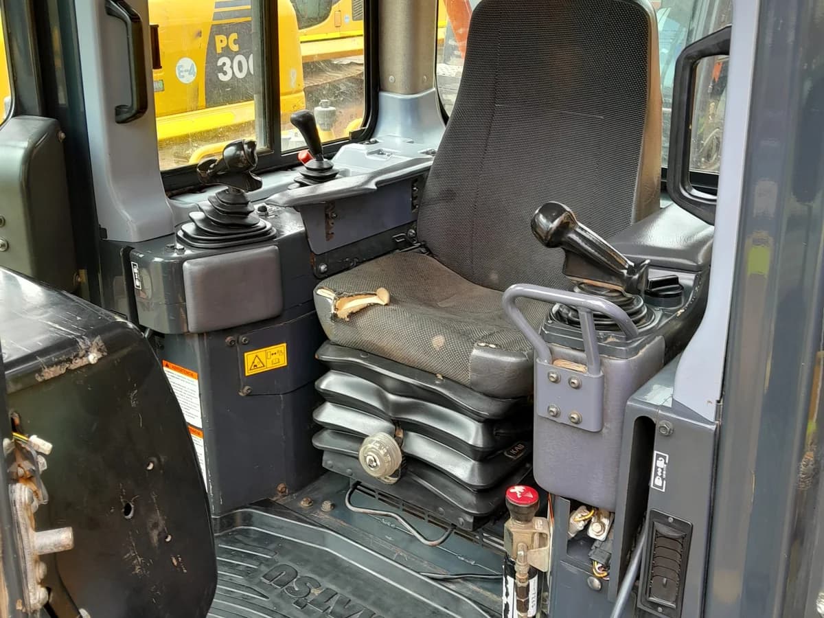 Mini Excavadora Komatsu PC 78 Año 2012 - Imagen 14