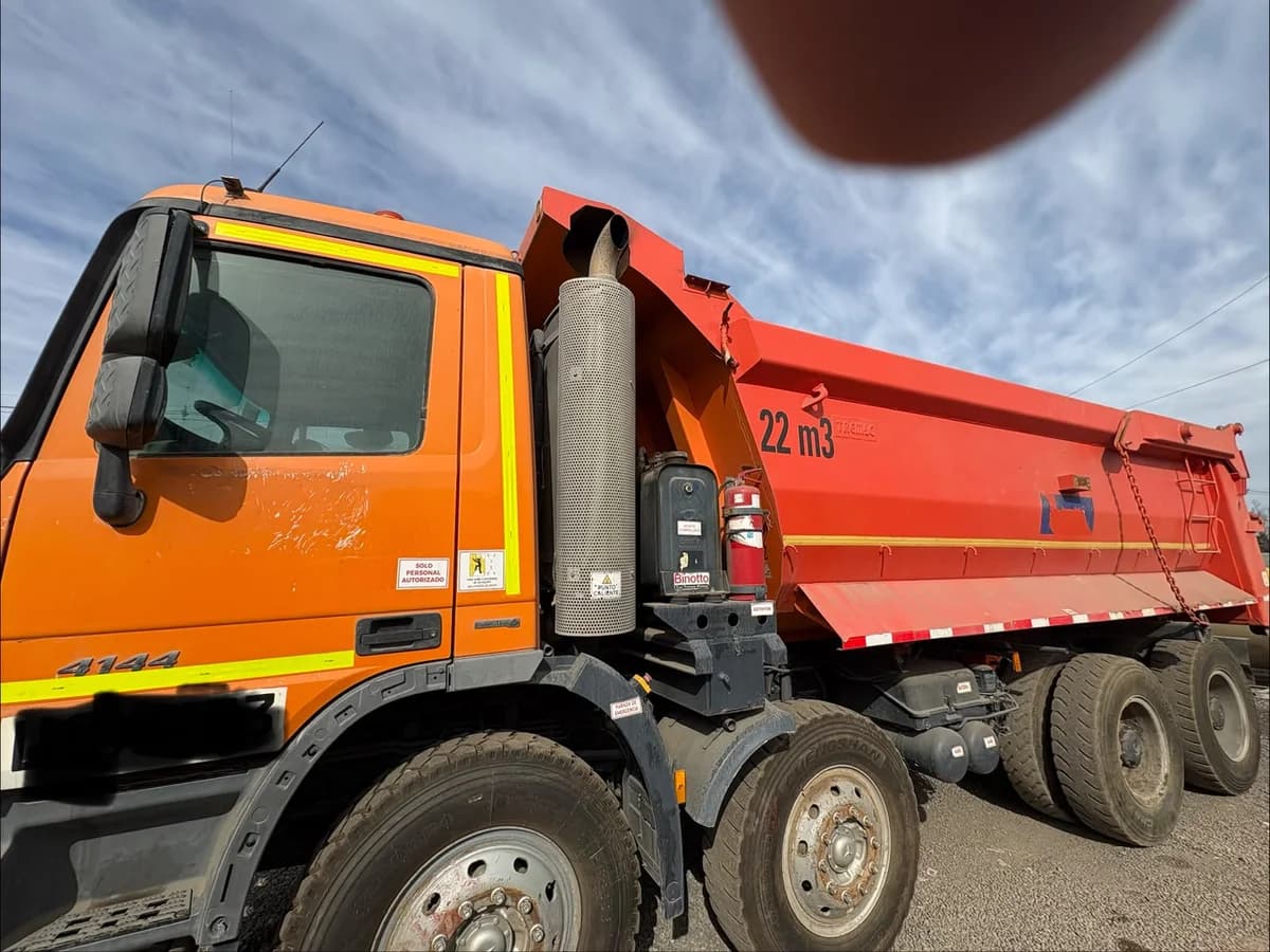 MERCEDES BENZ Actros 4.144 wc-2523 2019 - Imagen 2