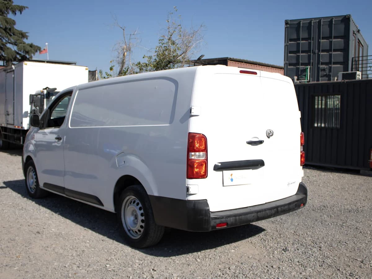 PEUGEOT EXPERT 2023 - Imagen 6