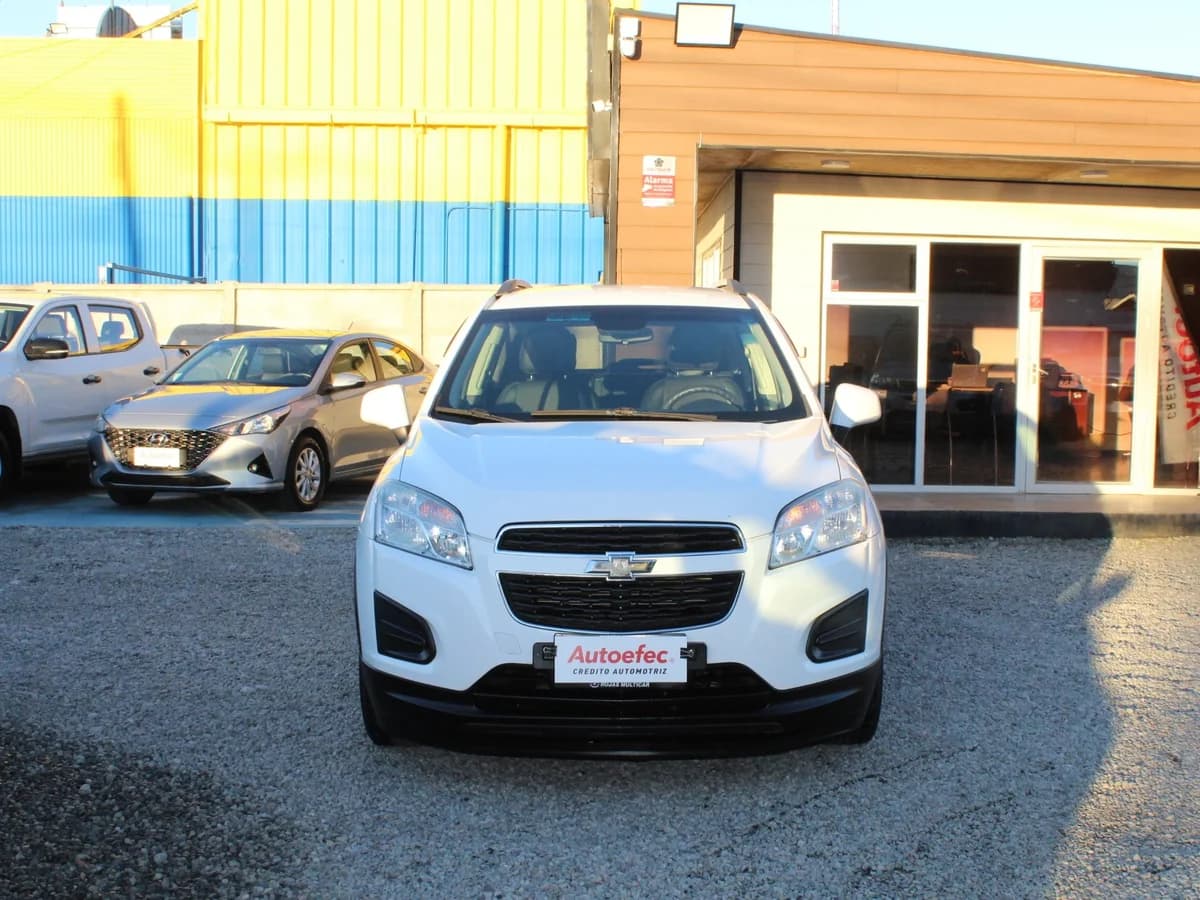 CHEVROLET TRACKER LS 2015 - Imagen 3