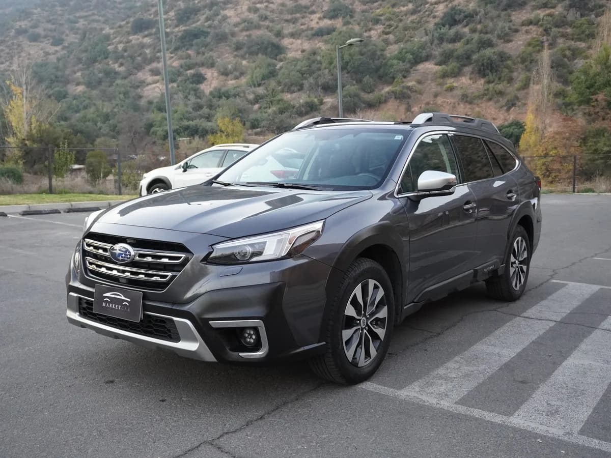 Subaru Outback Touring 4x4 2.4 Año 2024 - Imagen 1