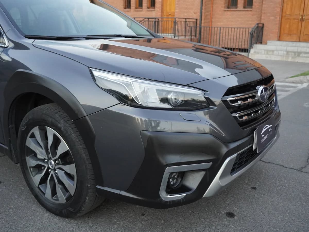 Subaru Outback Touring 4x4 2.4 Año 2024 - Imagen 11