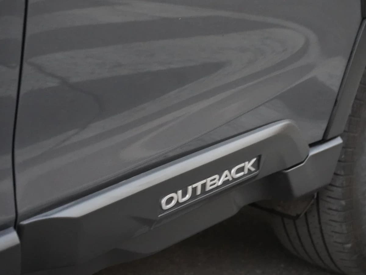 Subaru Outback Touring 4x4 2.4 Año 2024 - Imagen 17