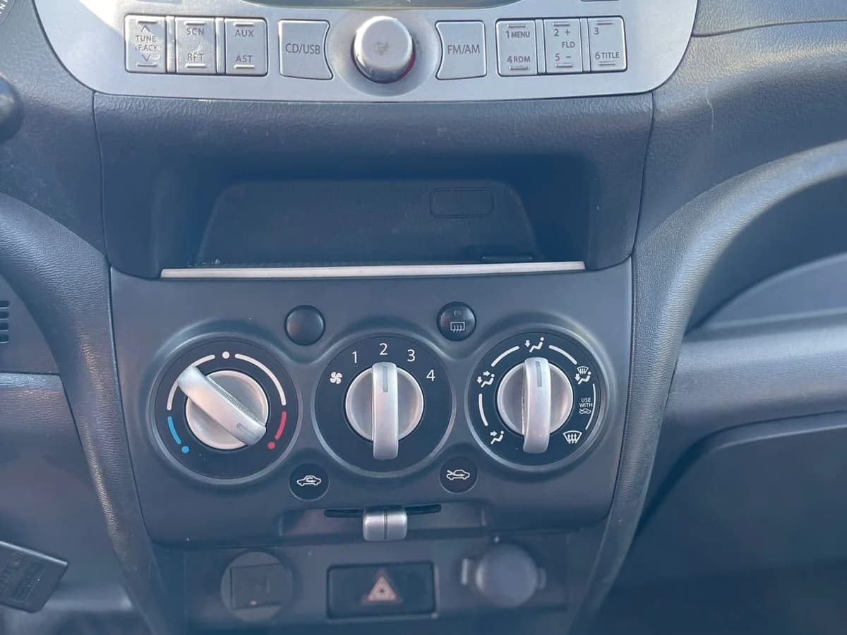 SUZUKI CELERIO GLX - Imagen 9