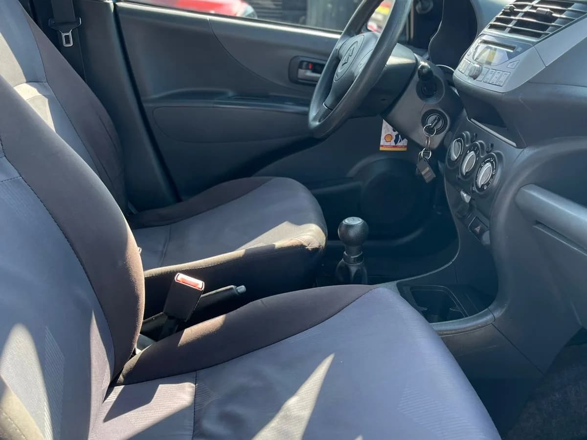 SUZUKI CELERIO GLX - Imagen 13