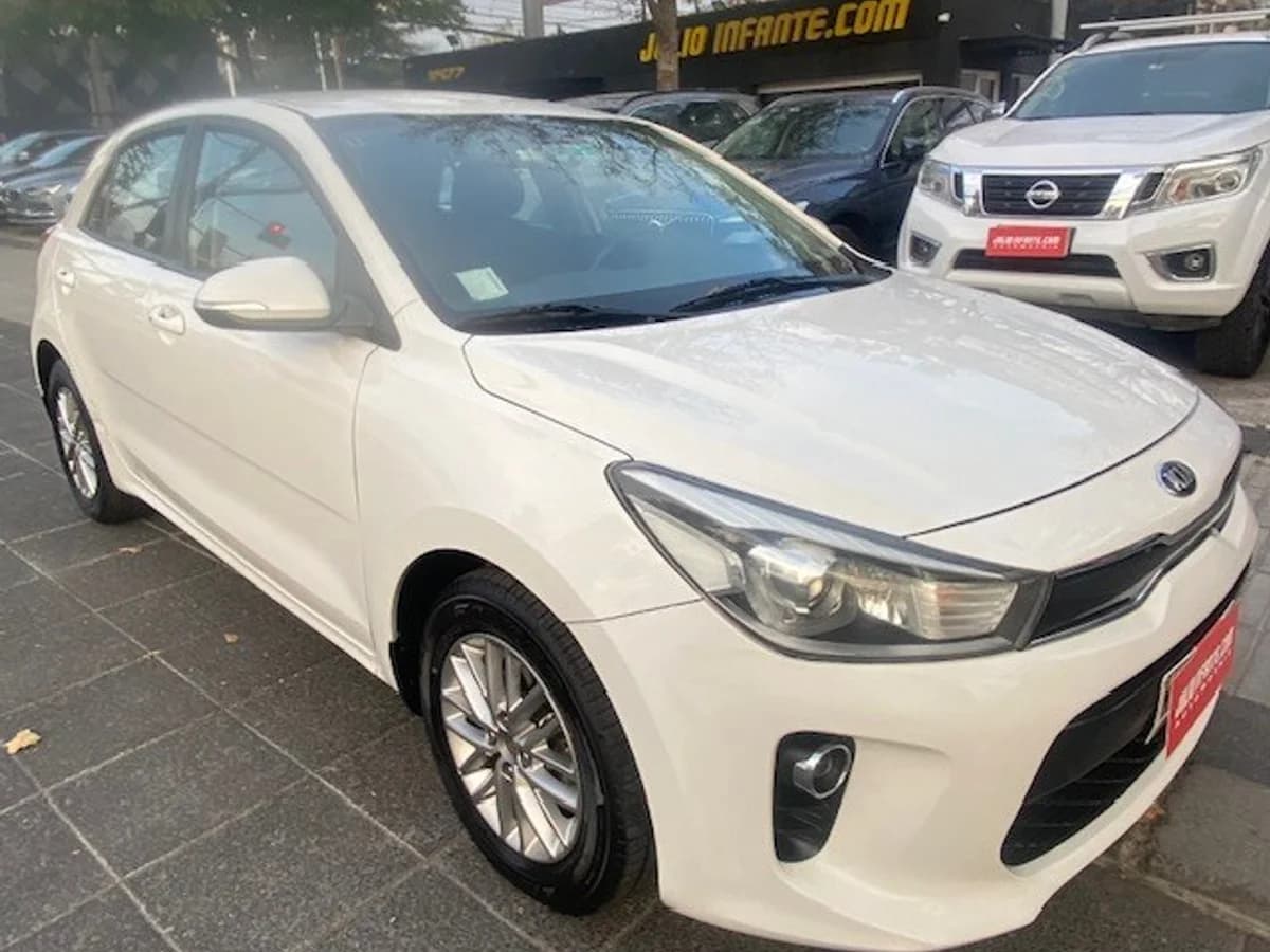 KIA RÍO 5 EX 1.4 2018 - Imagen 7