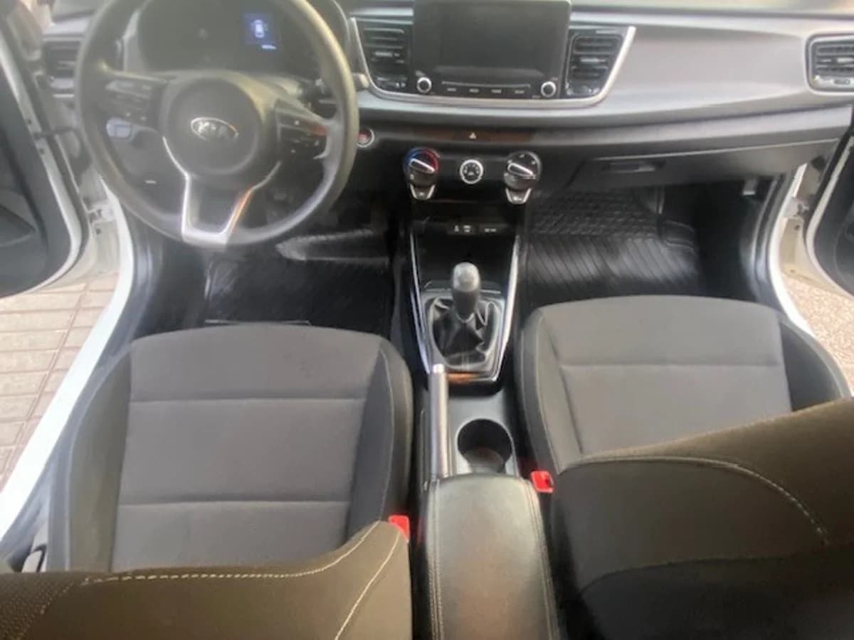 KIA RÍO 5 EX 1.4 2018 - Imagen 15