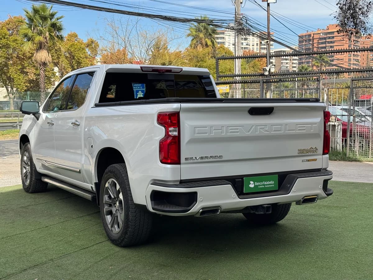 Chevrolet Silverado High Country 2024 - Imagen 5
