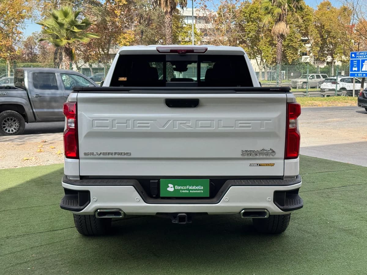 Chevrolet Silverado High Country 2024 - Imagen 6