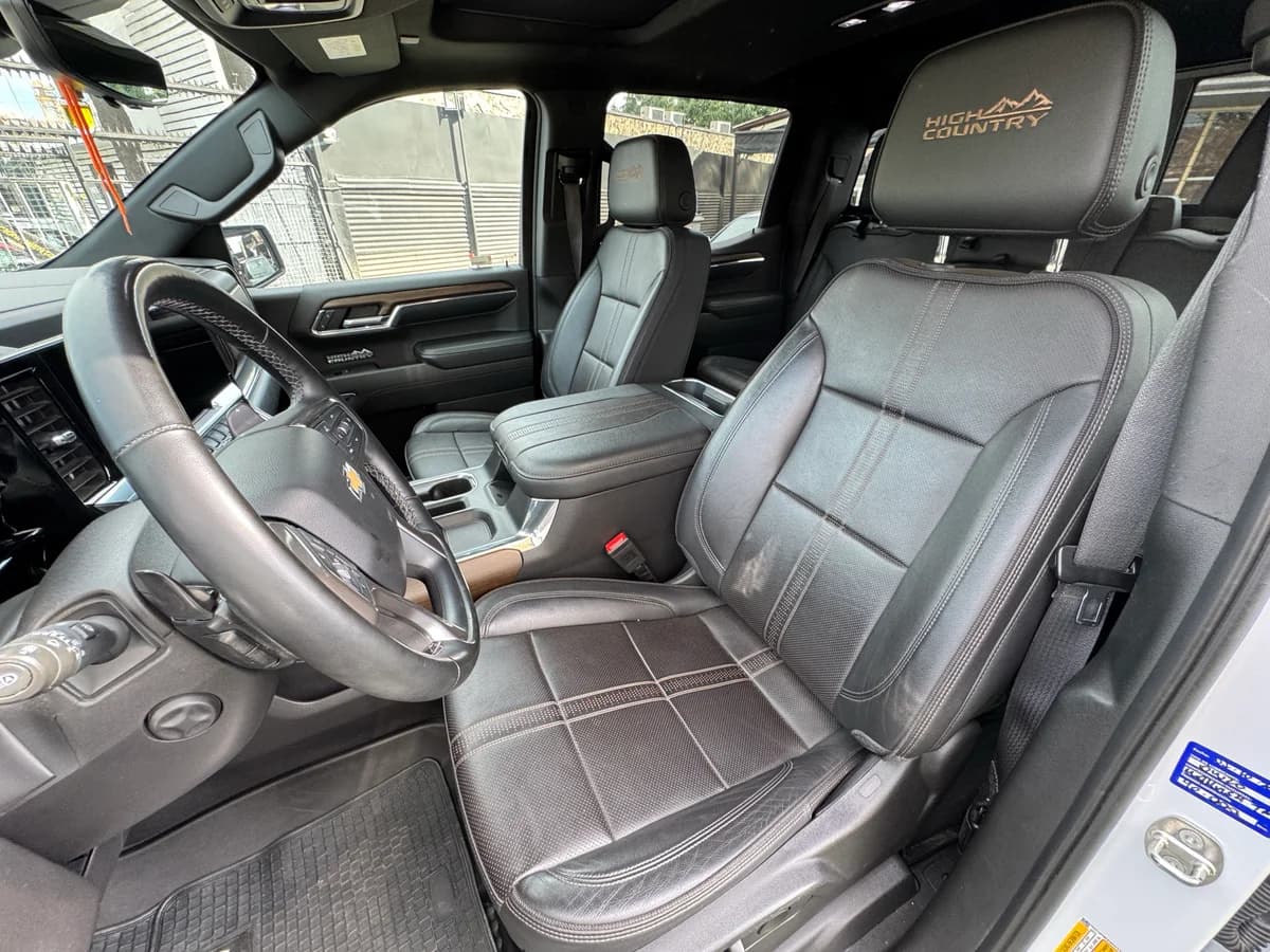 Chevrolet Silverado High Country 2024 - Imagen 12