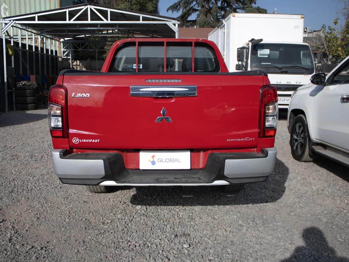 Miitsubishi L200 CRT 4X4 2022 - Imagen 4
