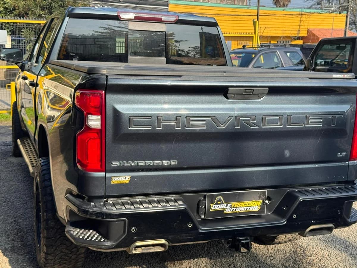 CHEVROLET SILVERADO LT TRAIL BOSS - Imagen 7