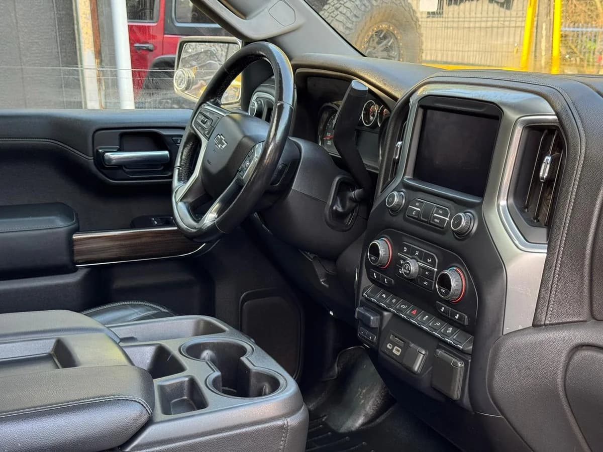 CHEVROLET SILVERADO LT TRAIL BOSS - Imagen 13