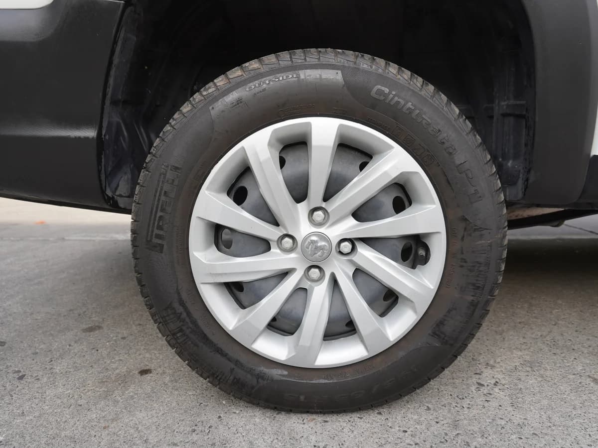 RAM 700 1.3 SLT 4X2 Cabina Simple MT Año 2025 - Imagen 24