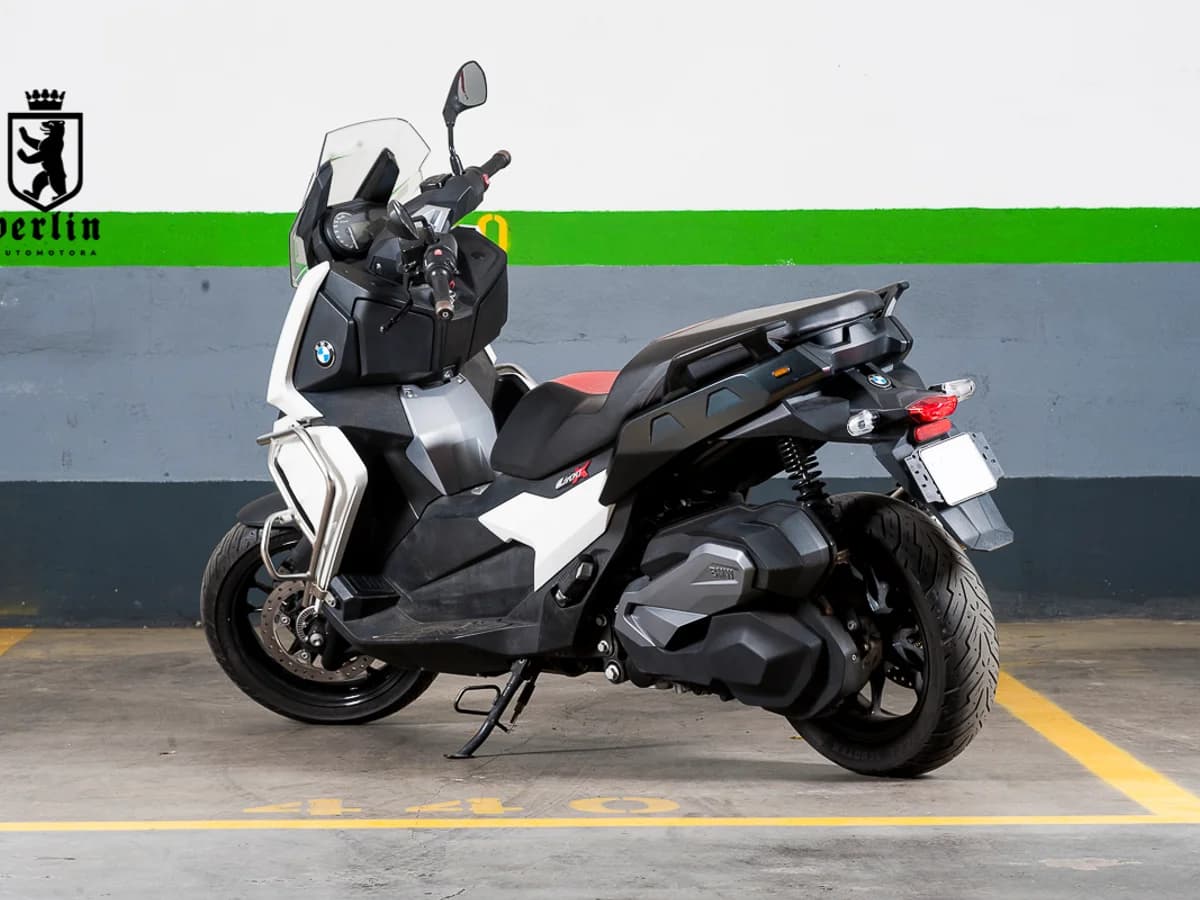 BMW G400X Scooter - Imagen 3