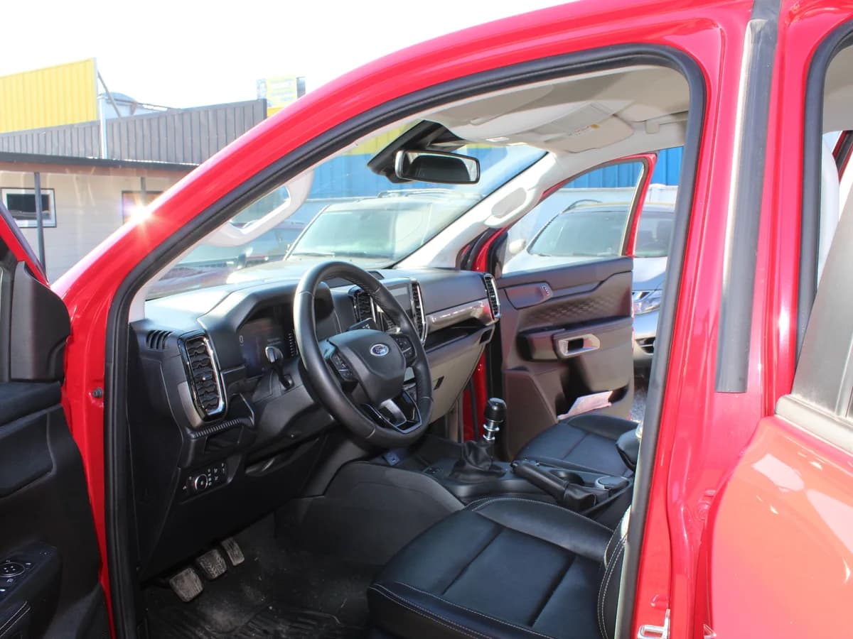 FORD RANGER XLT DIÉSEL 4X4 2024 - Imagen 11