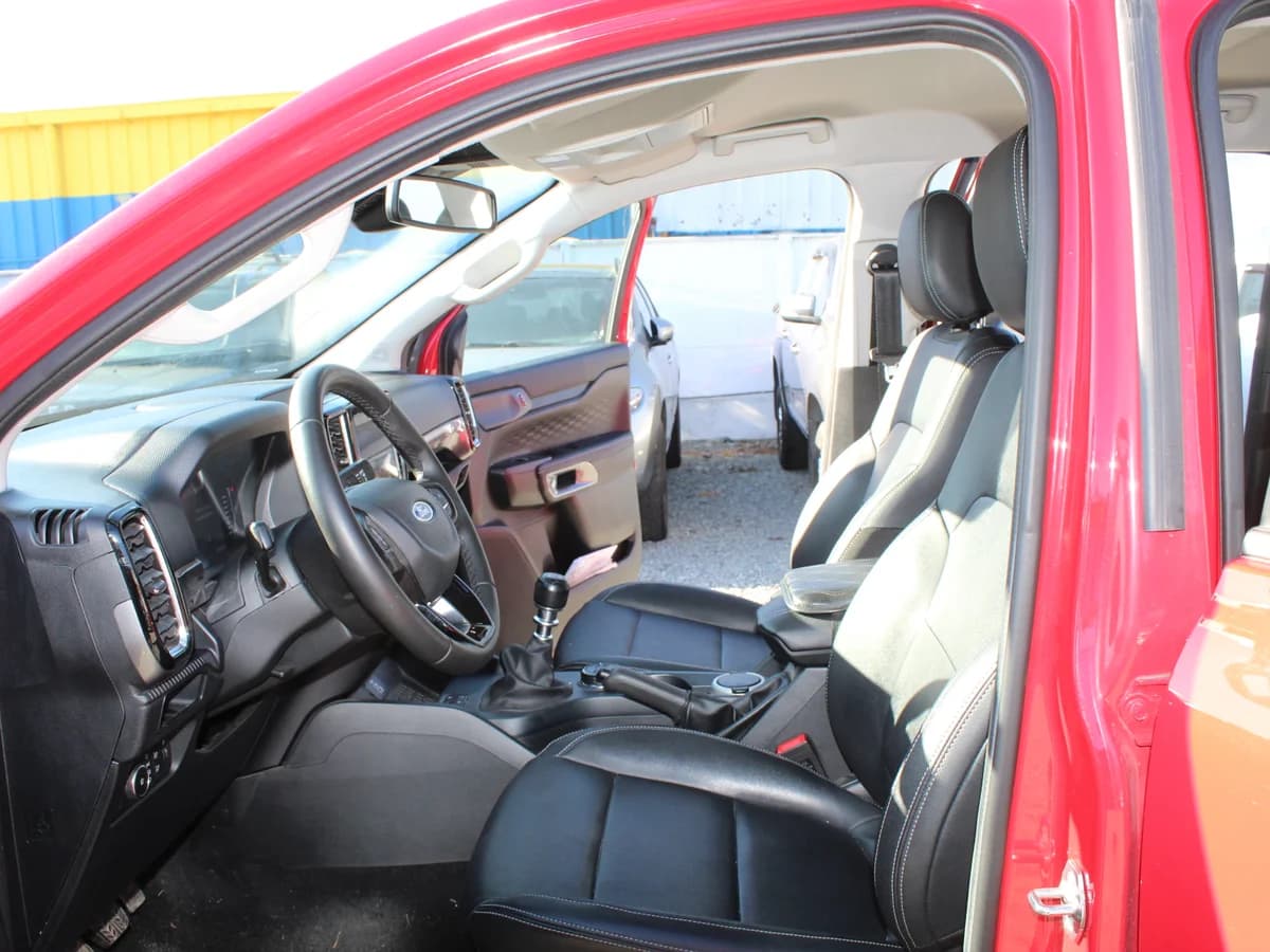 FORD RANGER XLT DIÉSEL 4X4 2024 - Imagen 12