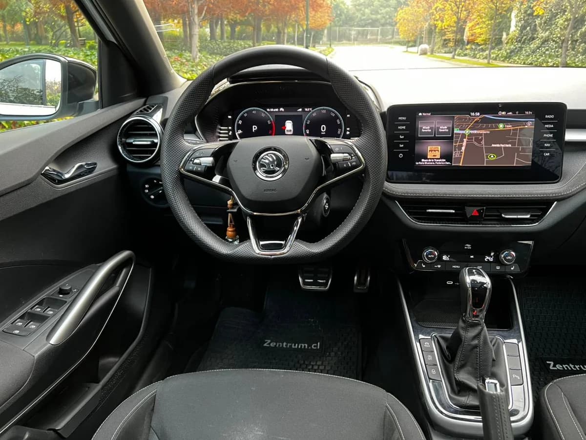 SKODA NEW FABIA 1.0L TSI AT DSG STYLE AÑO 2024 - Imagen 27