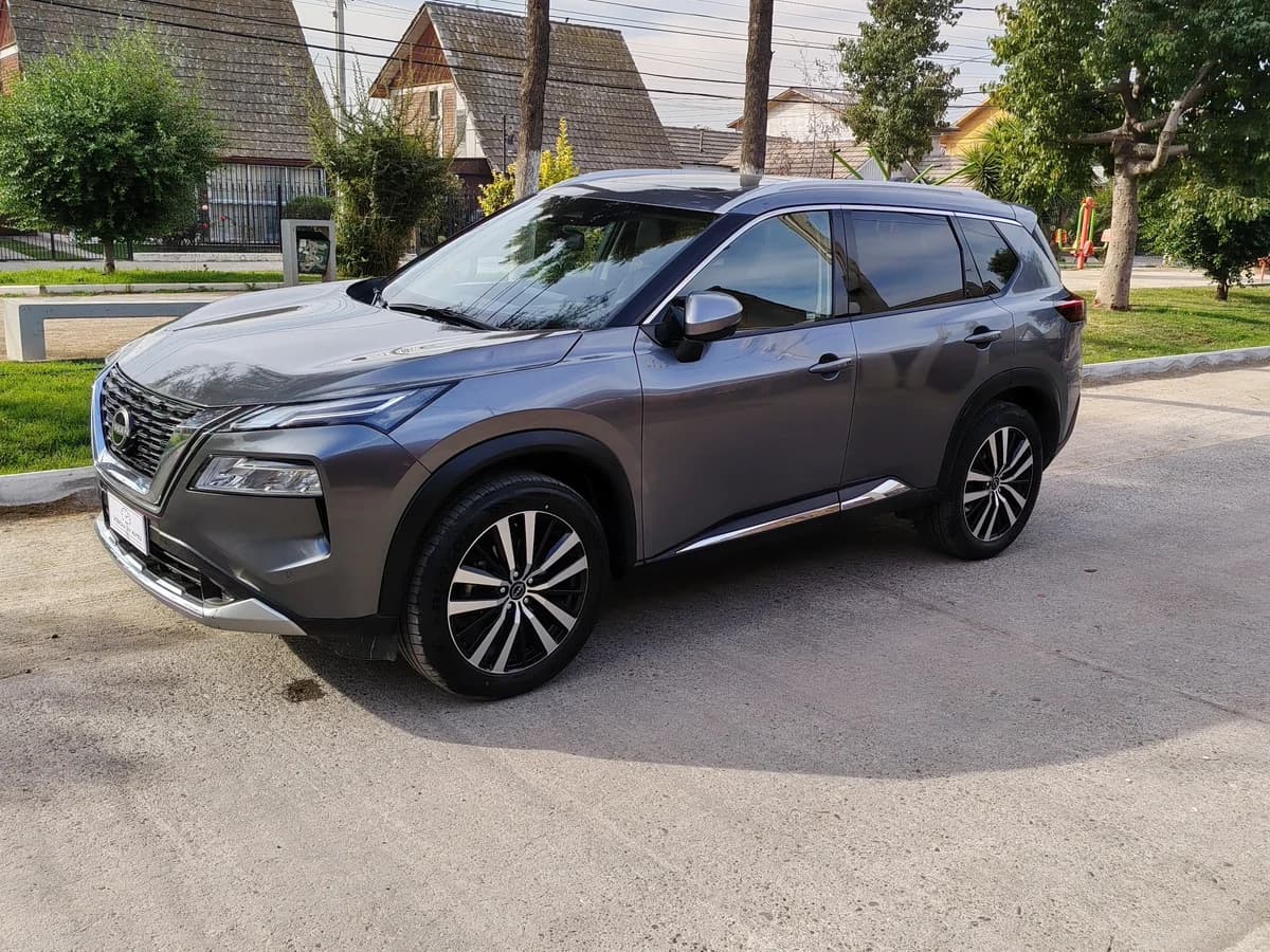 NISSAN XTRAIL FULL 4WD 2.5 AUT Exclusive 2025 - Imagen 4