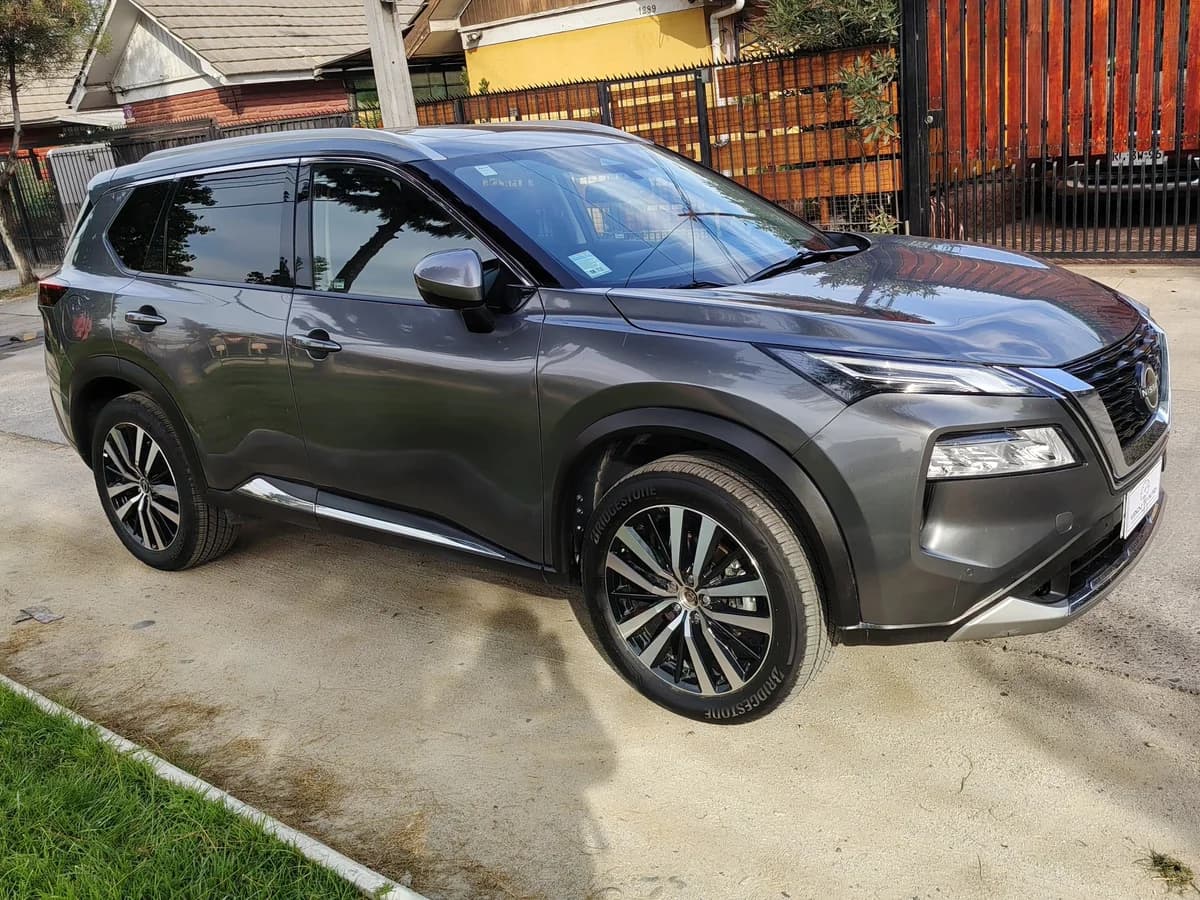 NISSAN XTRAIL FULL 4WD 2.5 AUT Exclusive 2025 - Imagen 9