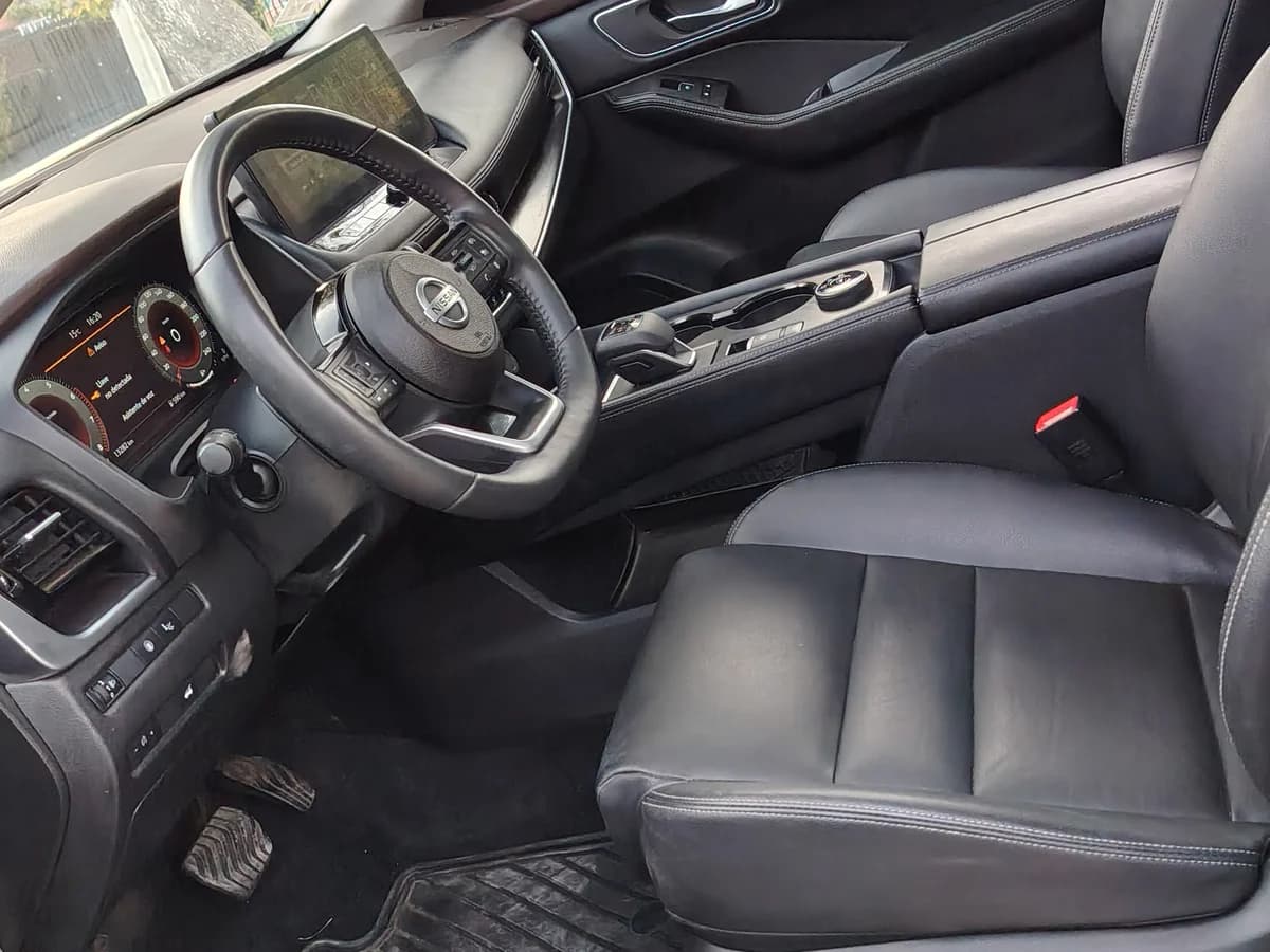 NISSAN XTRAIL FULL 4WD 2.5 AUT Exclusive 2025 - Imagen 13