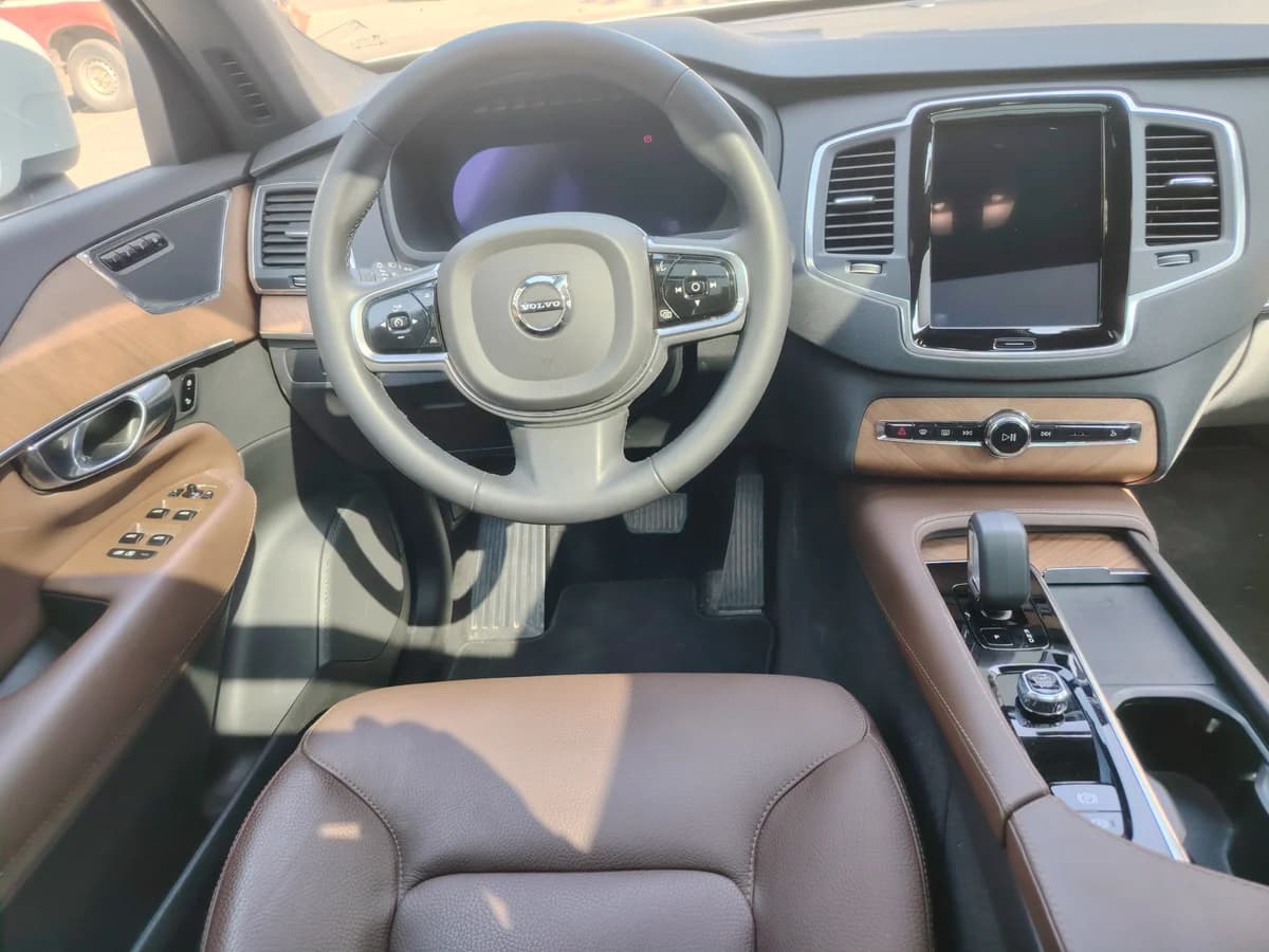 VOLVO XC90 Mild Hybrid de 48V 2023 - Imagen 20
