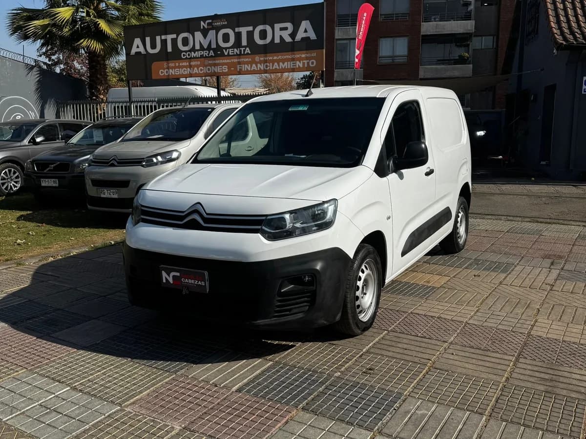 CITROEN BERLINGO 1.6 K9 2022 - Imagen 2