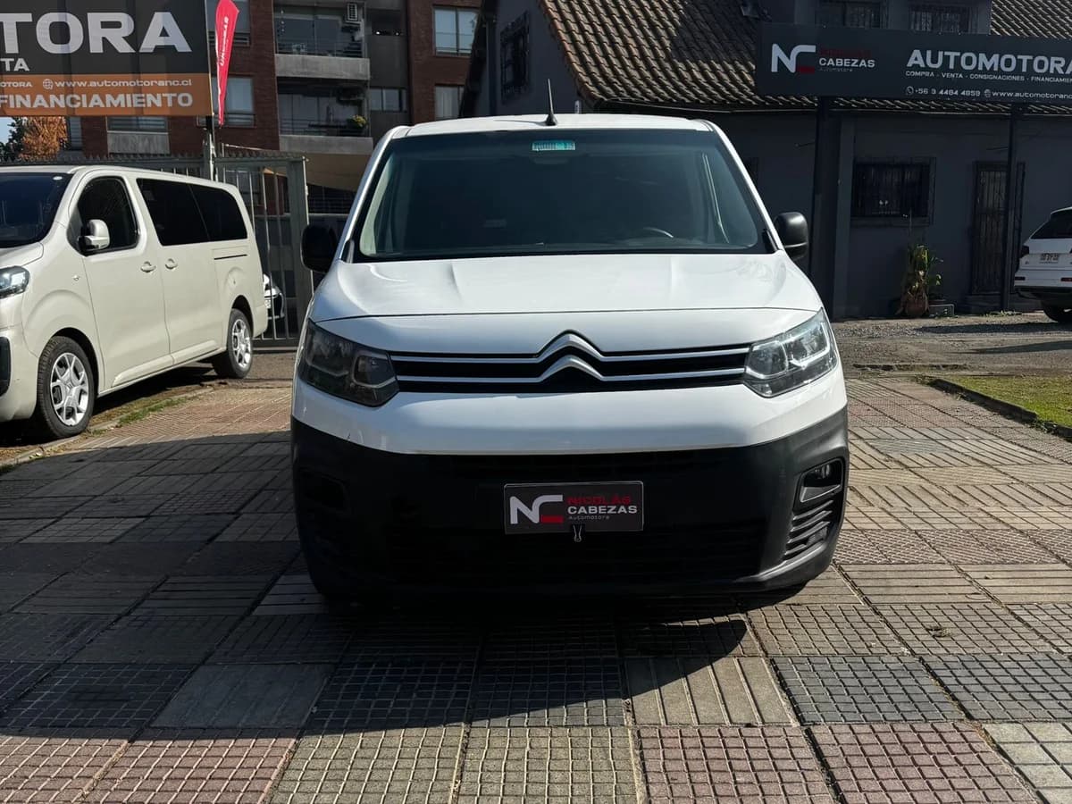 CITROEN BERLINGO 1.6 K9 2022 - Imagen 3