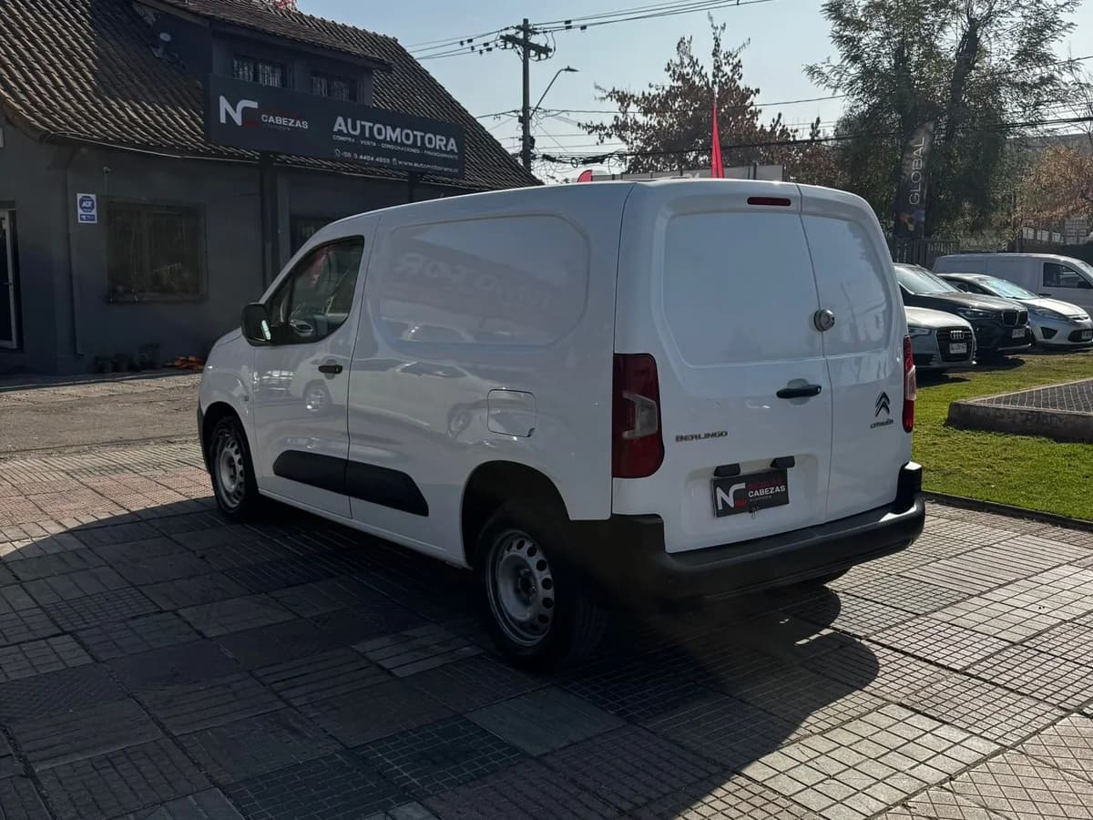 CITROEN BERLINGO 1.6 K9 2022 - Imagen 10
