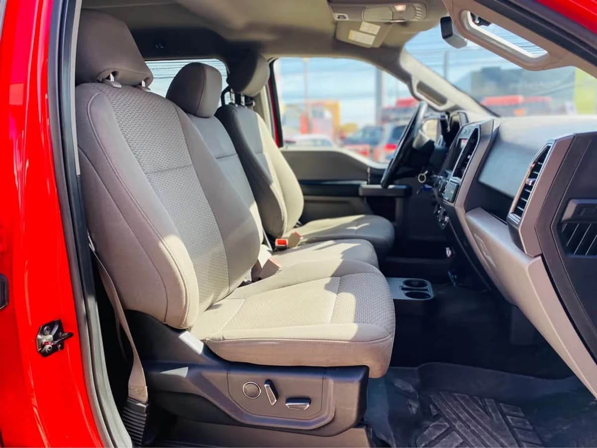 FORD F-150 XLT 4X4 - 2019 - Imagen 11