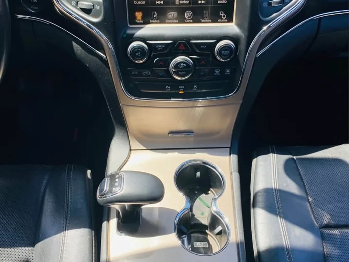 JEEP GRAND CHEROKEE 4X4 - 2015 - Imagen 8