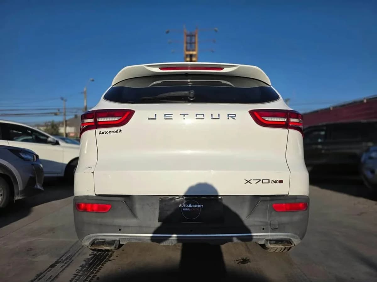 JETOUR X70 240T - 2024 - Imagen 14